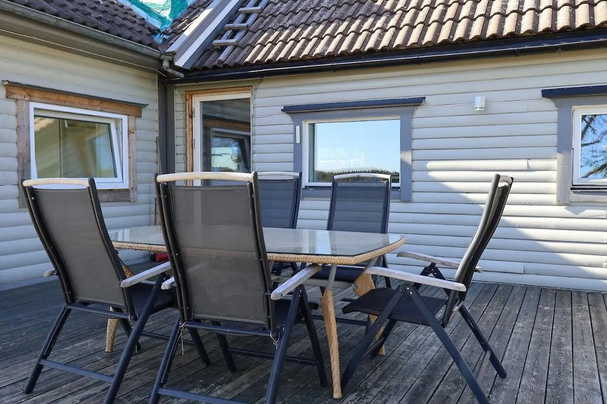 8 Beds - Workers Dream Home - Free Parking - Wifi Gothenburg Villa